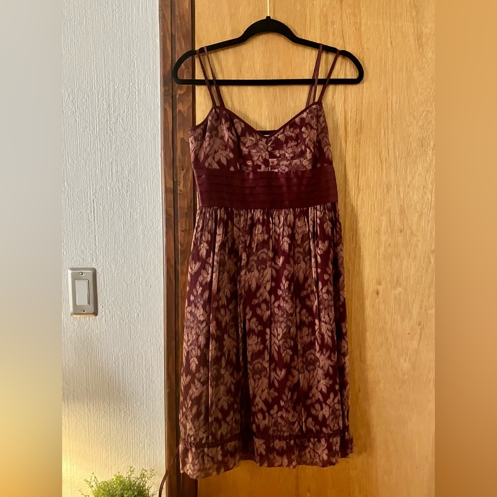 Elegant and classic cocktail dress.